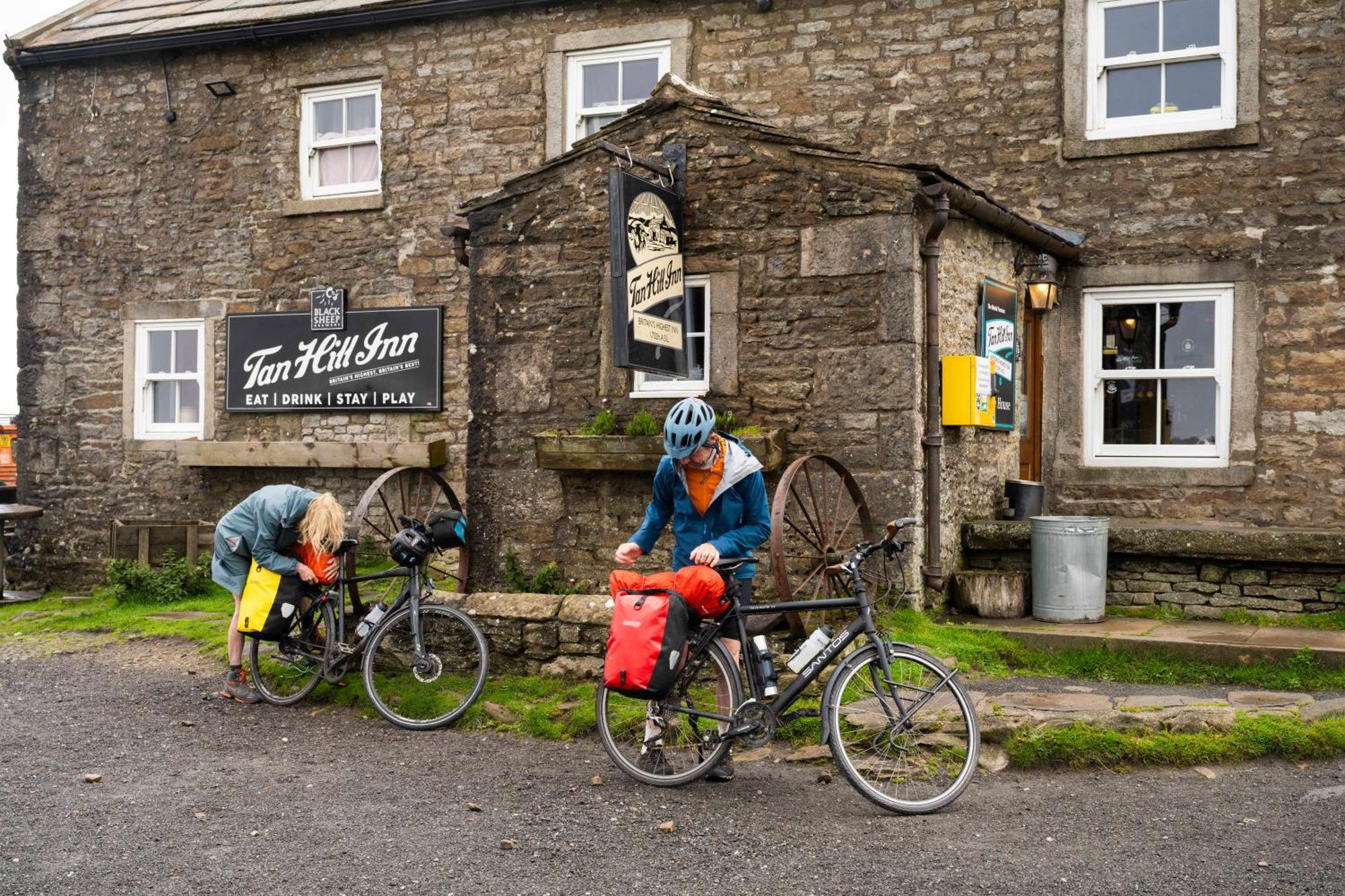 The Tan Hill Inn Keld ภายนอก รูปภาพ